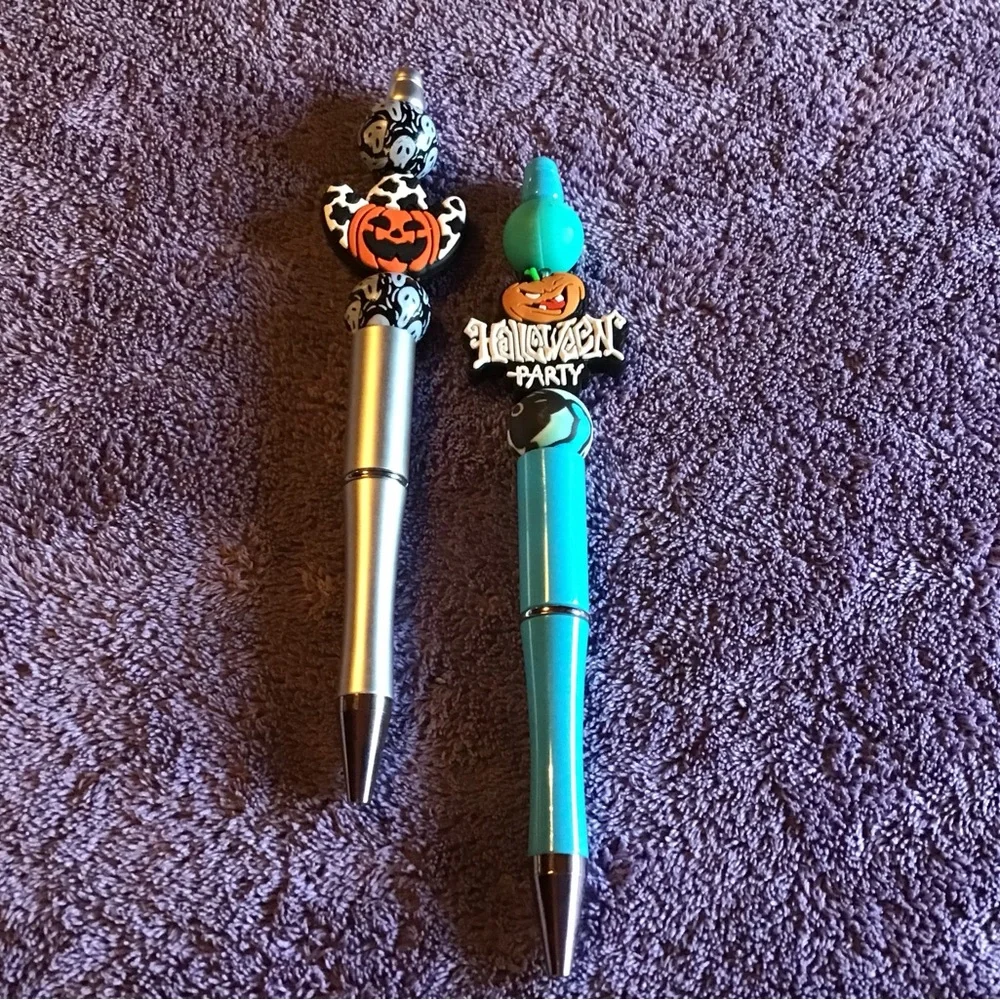 Halloween Themed Pens Set